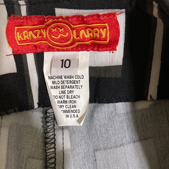 Krazy Larry size 10 pull on geometric pattern pants. - Picture 5 of 6